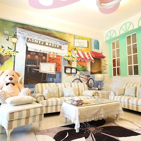 Aunt'S Bed And Breakfast T'ai-tung Esterno foto
