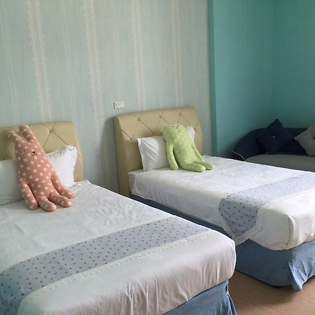 Aunt'S Bed And Breakfast T'ai-tung Esterno foto