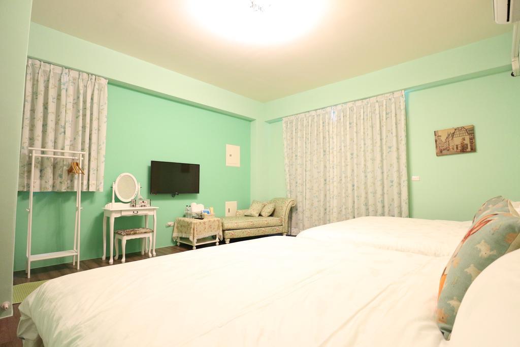 Aunt'S Bed And Breakfast T'ai-tung Esterno foto